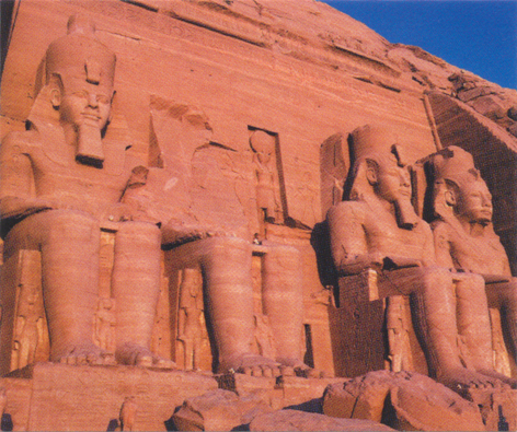 アブ・シンベルからフィラエまでのヌビア遺跡群＜エジプト・アラブ共和国＞　表